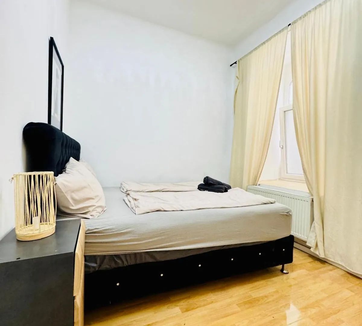 Comfy Rooms In A Shared Apt, 8Min To Rathausplatz Wien 0*,  Østrig