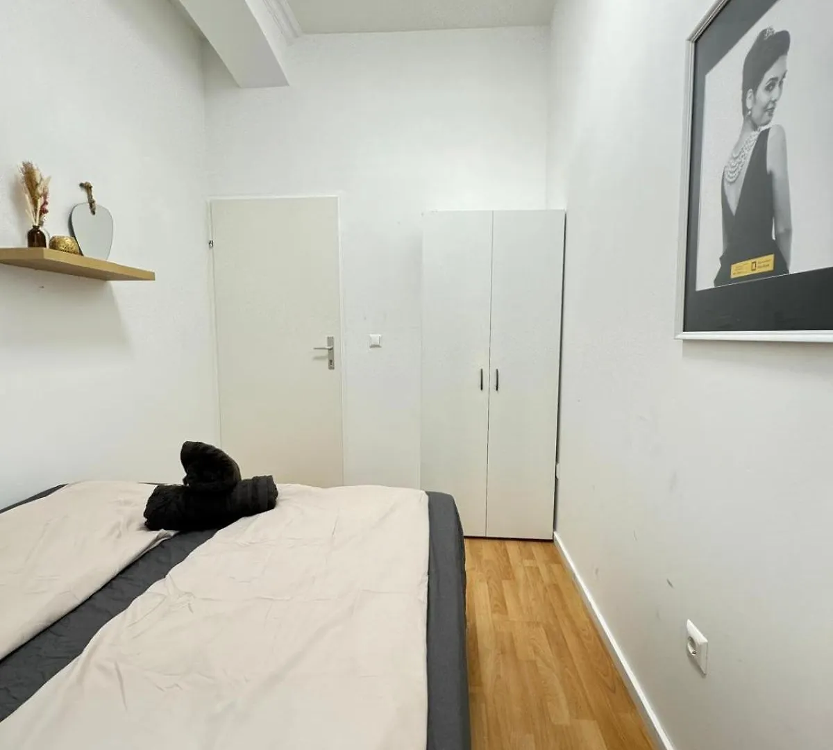 Lejlighed Comfy Rooms In A Shared Apt, 8Min To Rathausplatz Wien