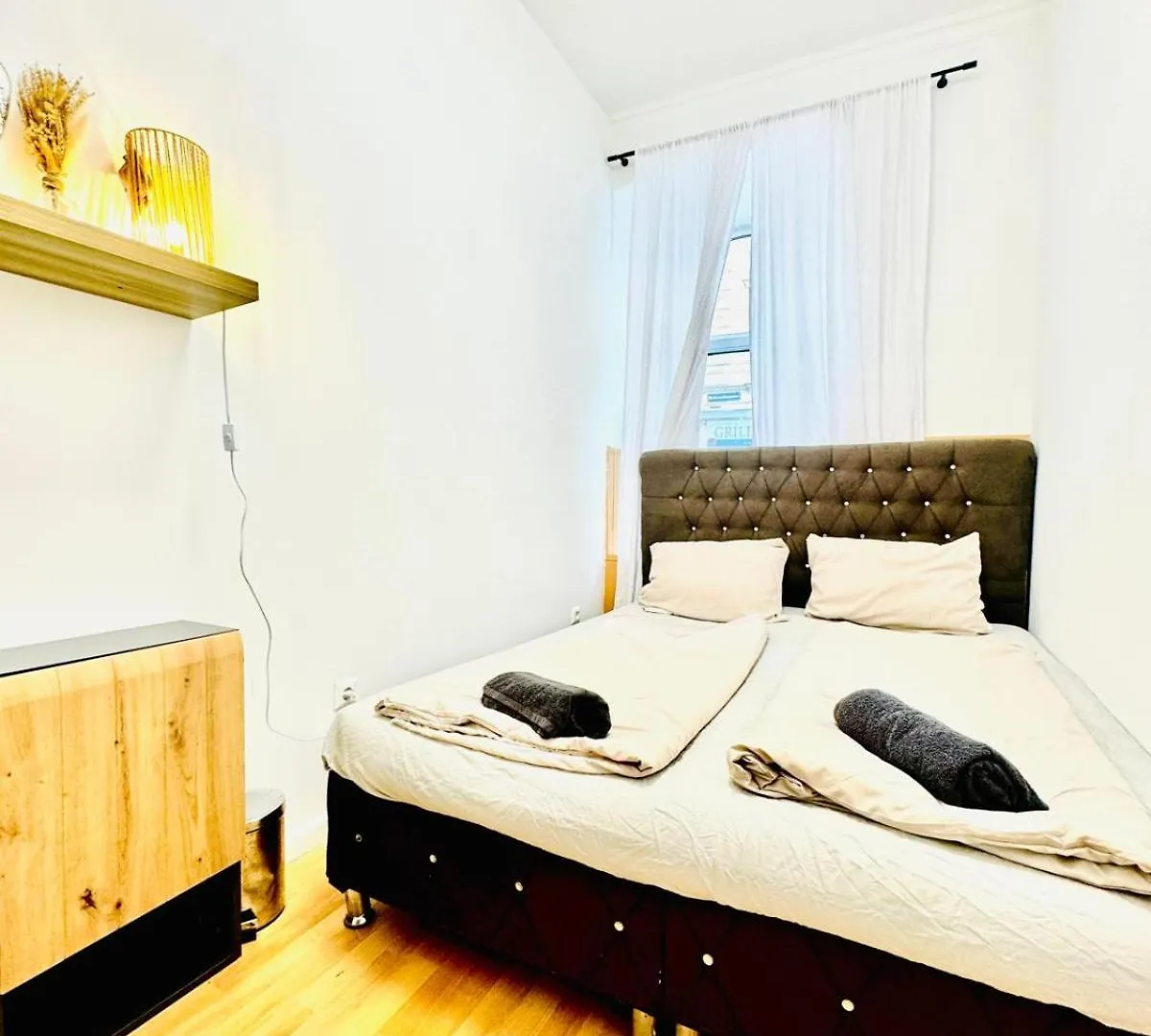 Comfy Rooms In A Shared Apt, 8Min To Rathausplatz Wien Lejlighed