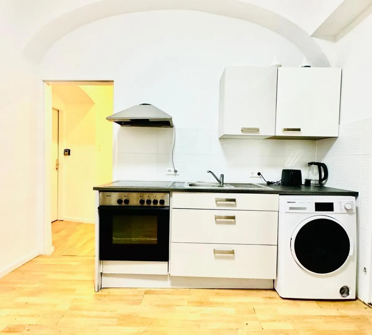 Comfy Rooms In A Shared Apt, 8Min To Rathausplatz Wien 0*,