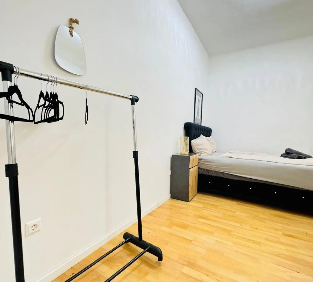 Διαμέρισμα Comfy Rooms In A Shared Apt, 8Min To Rathausplatz Βιέννη