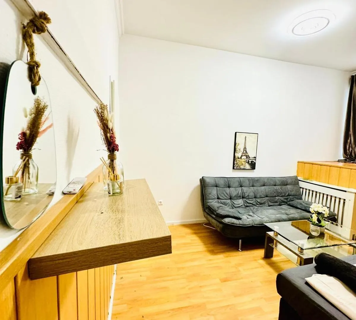 Διαμέρισμα Comfy Rooms In A Shared Apt, 8Min To Rathausplatz Βιέννη