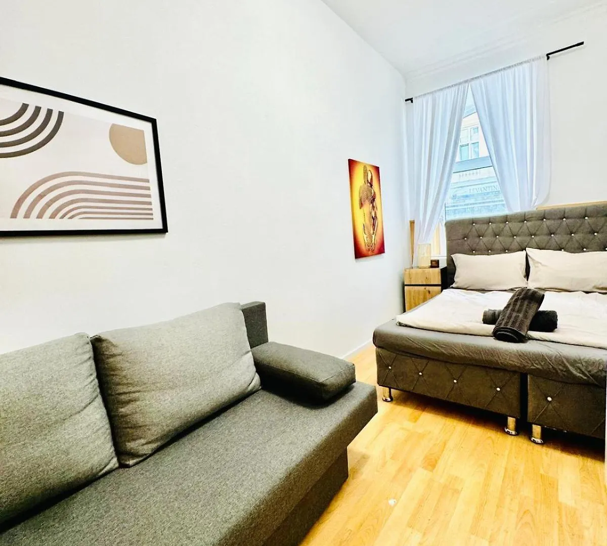 Διαμέρισμα Comfy Rooms In A Shared Apt, 8Min To Rathausplatz Βιέννη